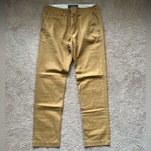 American Eagle Men’s Khaki pants